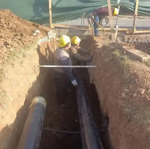大城过公路拉管